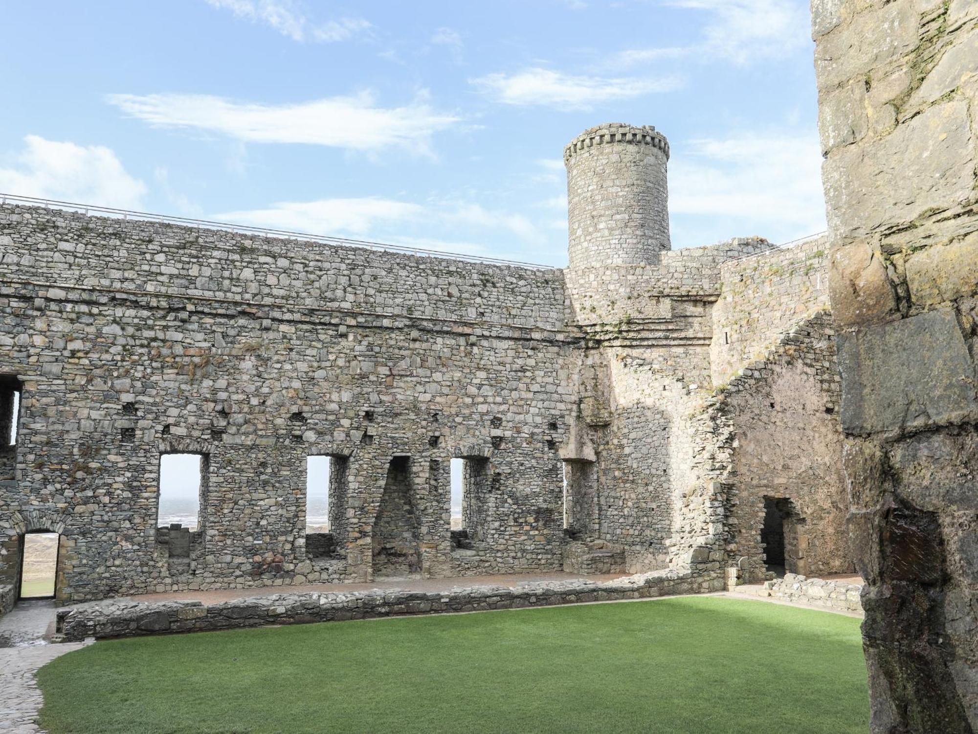 Harlech Apartments - Bendigeidfran Exterior photo