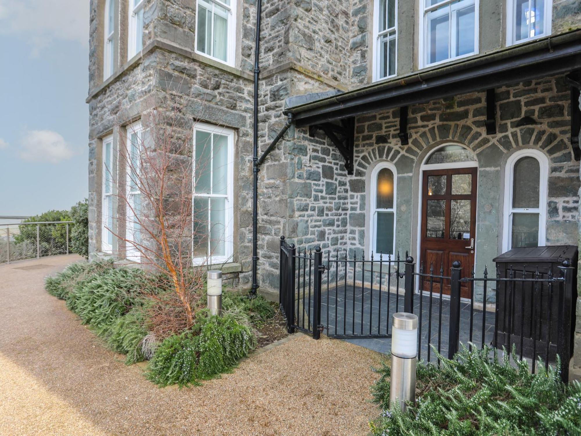 Harlech Apartments - Bendigeidfran Exterior photo